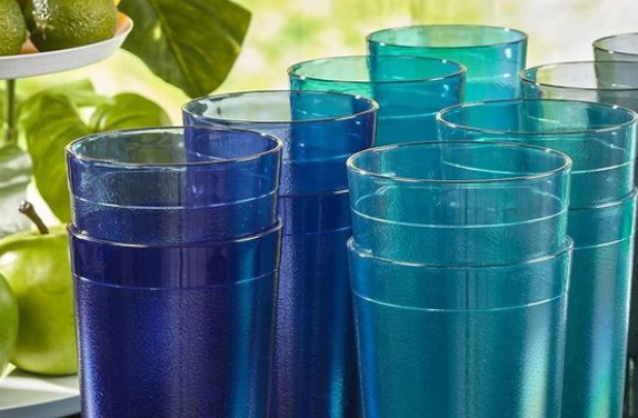 https://www.immould.com/wp-content/uploads/2022/10/Stacked-Blue-and-Light-Blue-Plastic-Cups.jpg